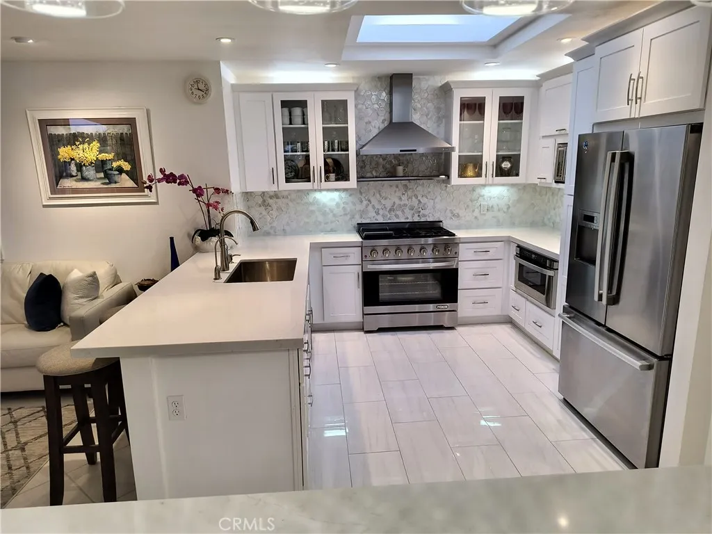 6 Whittier Court, Rancho Mirage, California 92270 home-pic-16